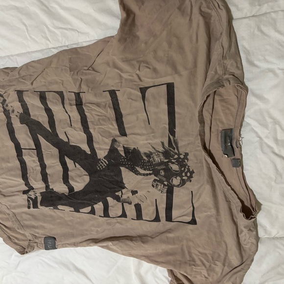 Tan Graphic T-Shirt with Black Design punk Y2K - Picture 2 of 16